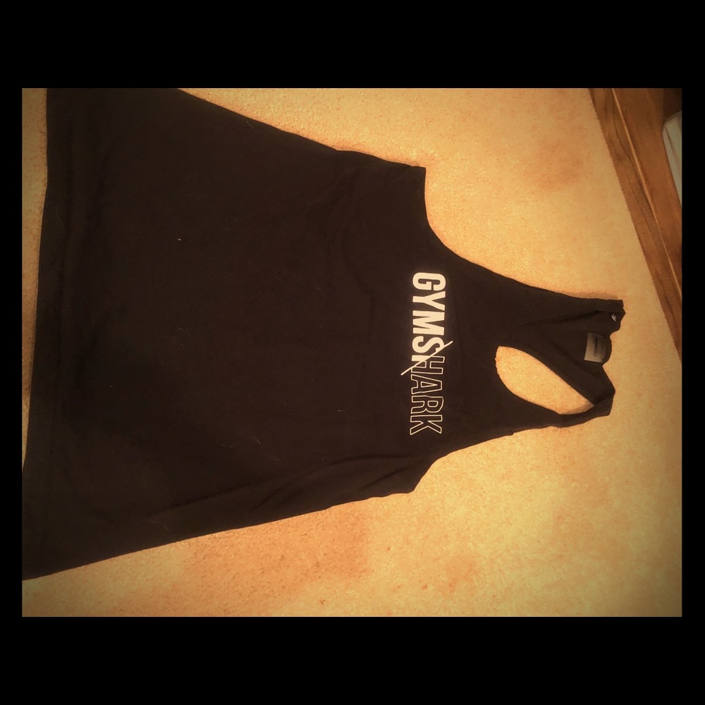 black gymshark stringer